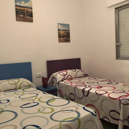Llauradors Apartman *